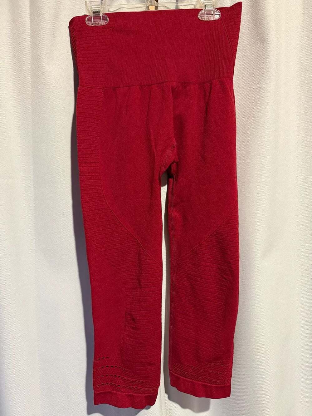 Gymshark Energy Seamless Cropped Leggings Red